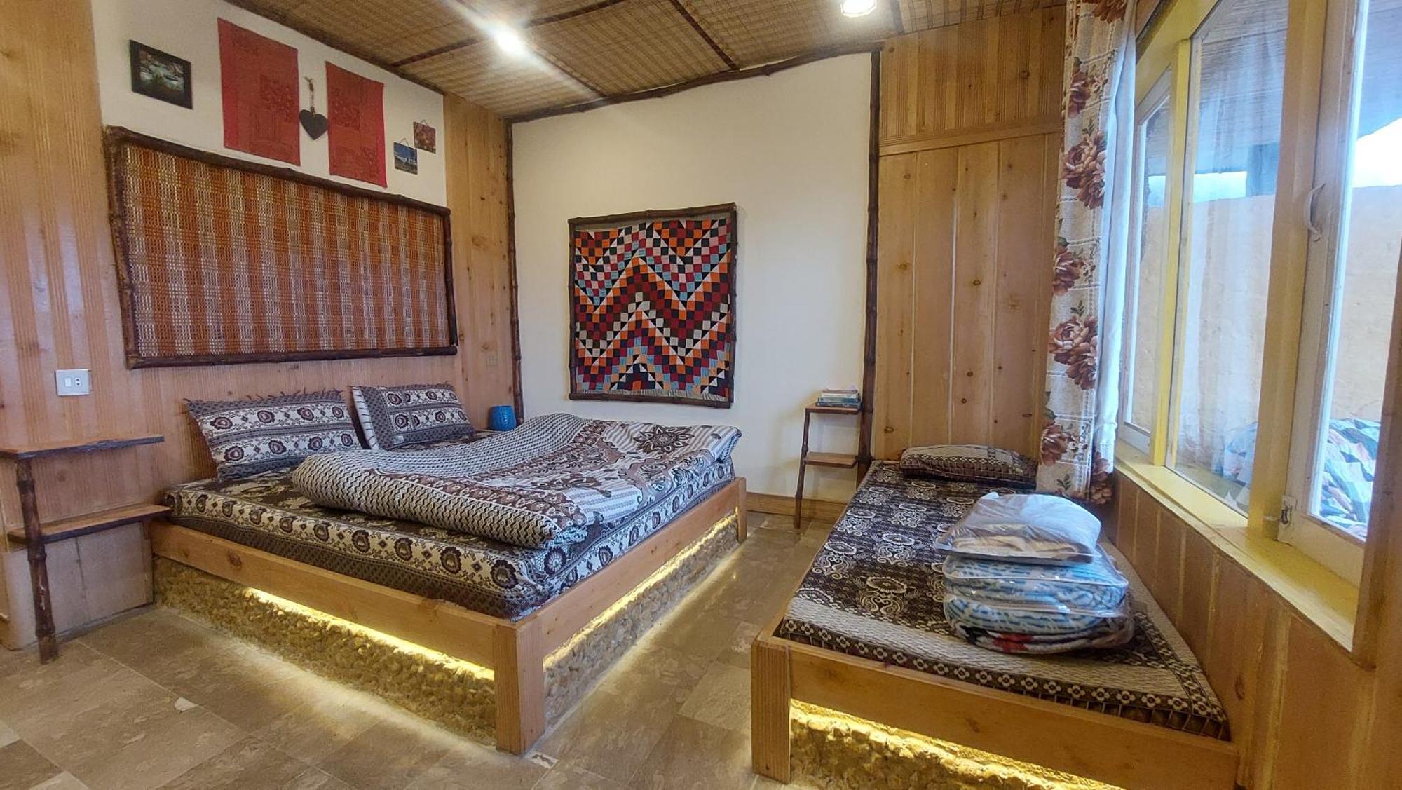 Kalam Khana Badosh Resort מראה חיצוני תמונה